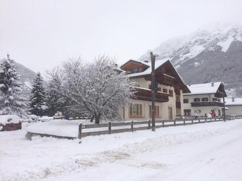 Villa Casa Caste Bormio Exterior foto